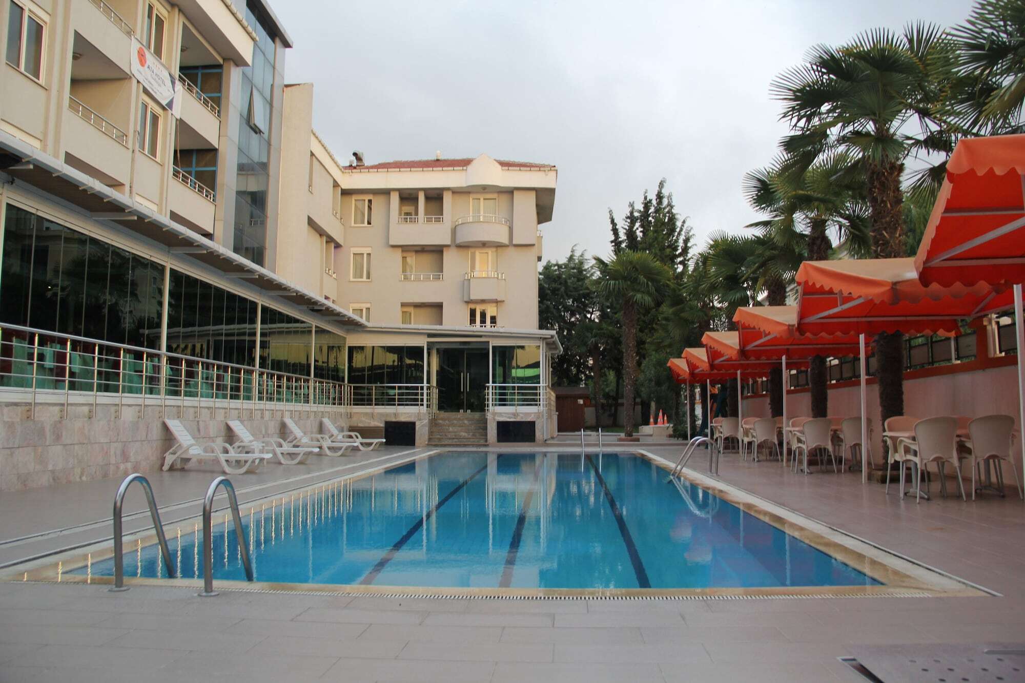 Ata Hotel Kumburgaz บูยูกเชกเมเช ภายนอก รูปภาพ